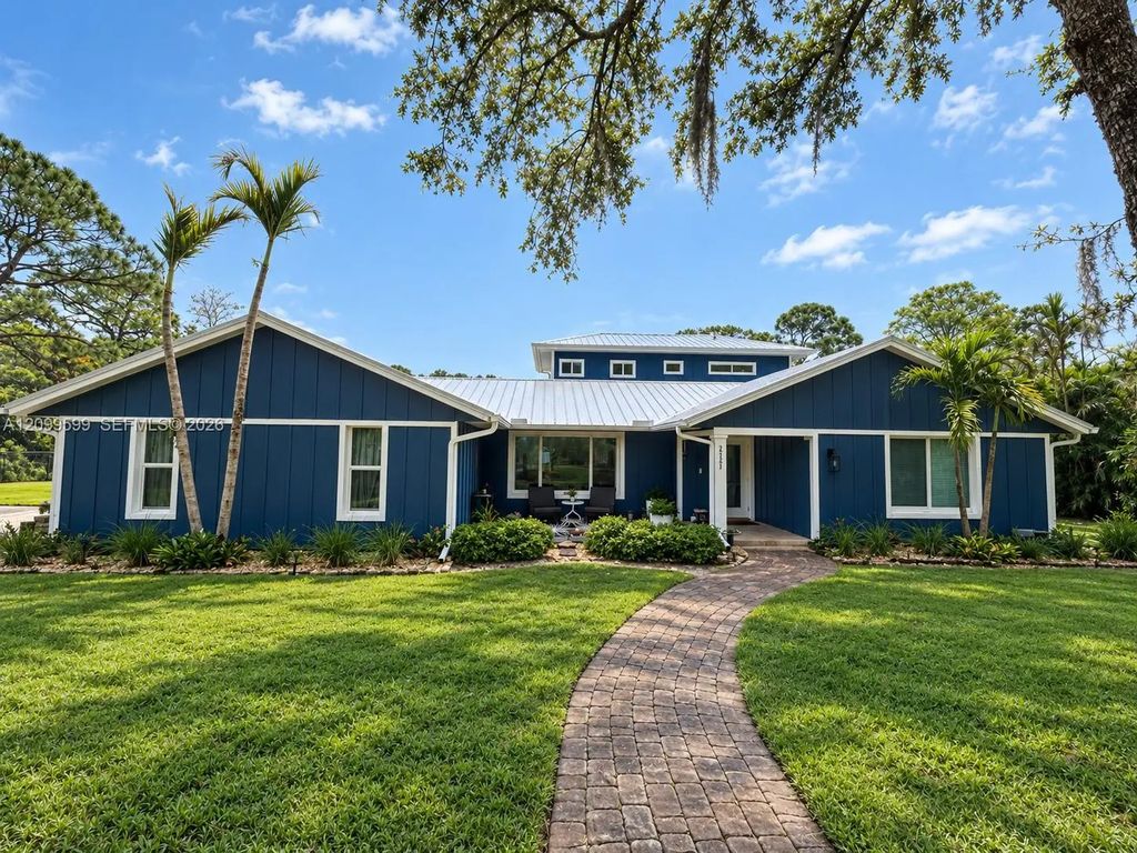 2121 Sw Racquet Club Drive, Palm City