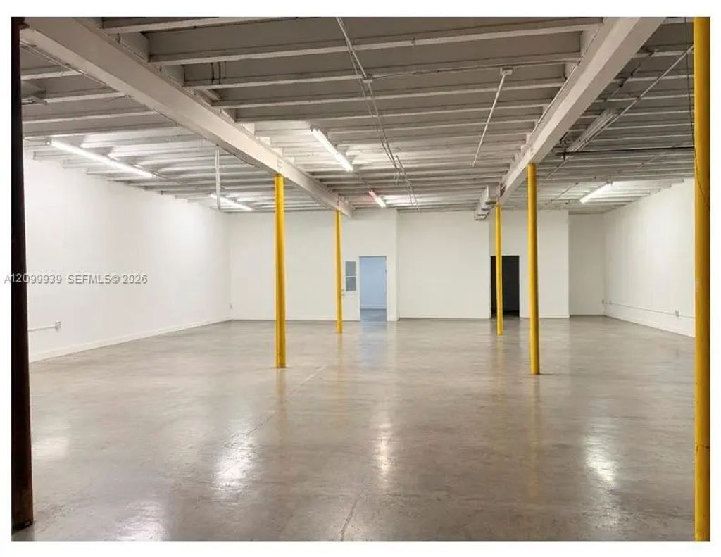 750 N Dixie Highway, Hollywood
