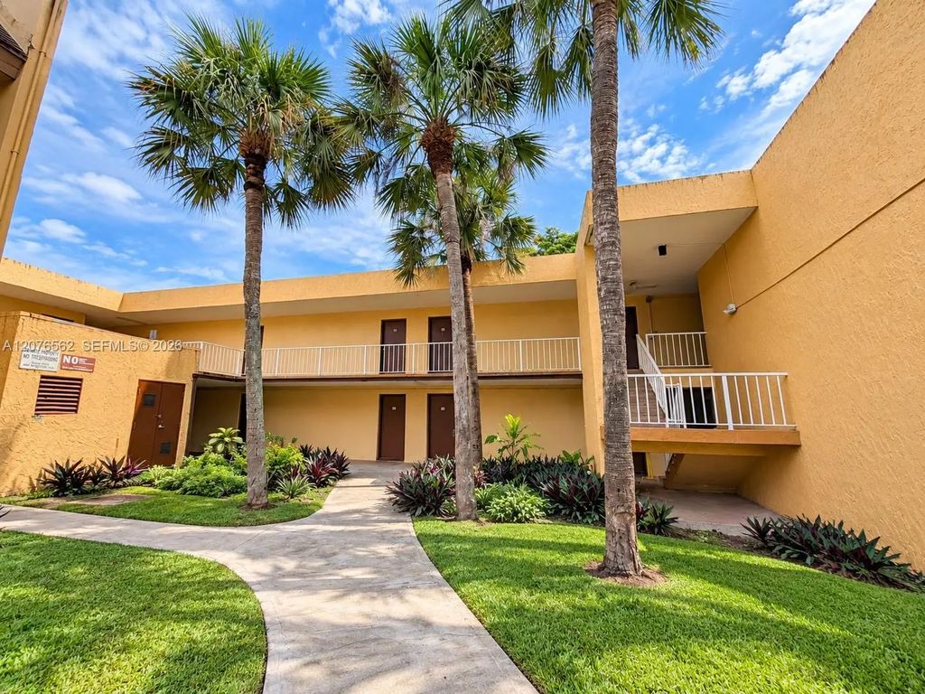 13700 Sw 62nd Street #143, Miami