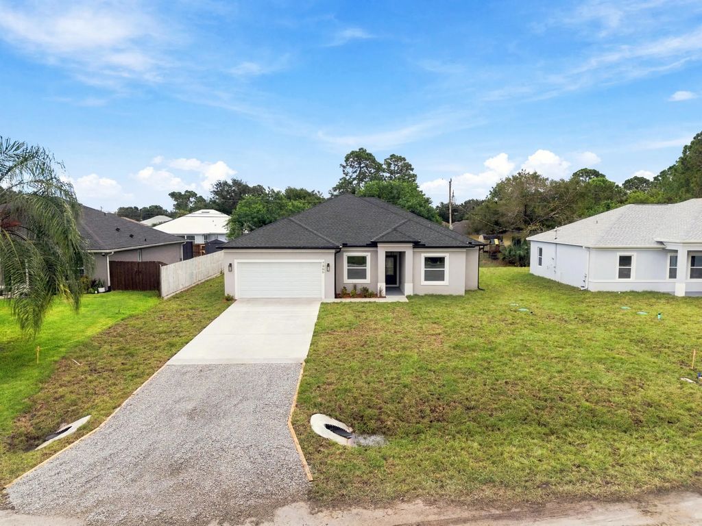 7966 104th Avenue, Vero Beach