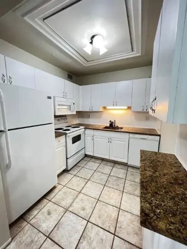 3 of 21 - 6289 Lear Drive #302, Lake Worth, FL