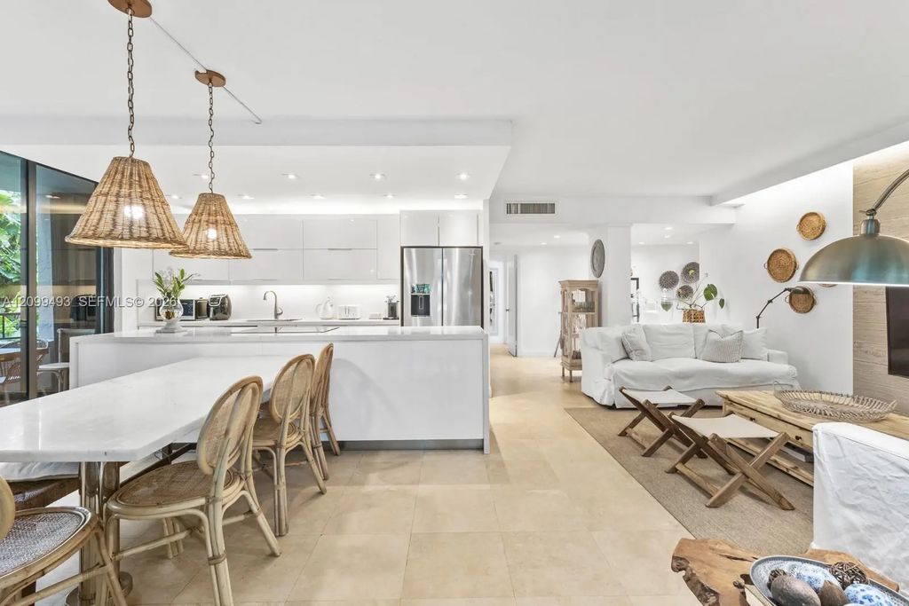 121 Crandon Boulevard #259, Key Biscayne