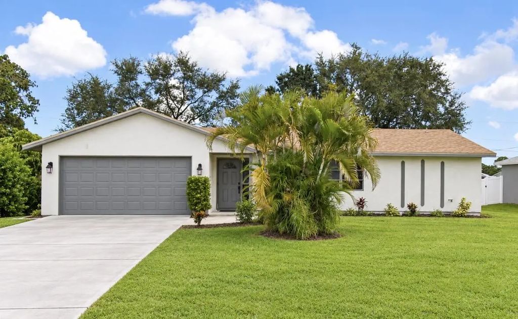 461 Sw Byron Street, Port St. Lucie