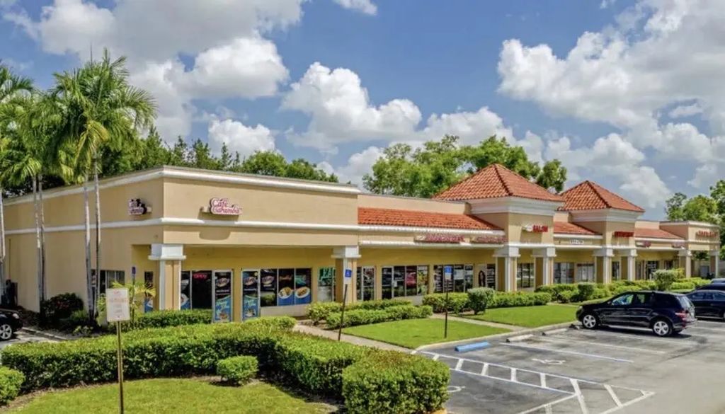 8753 Nw 50th Street #7, Lauderhill