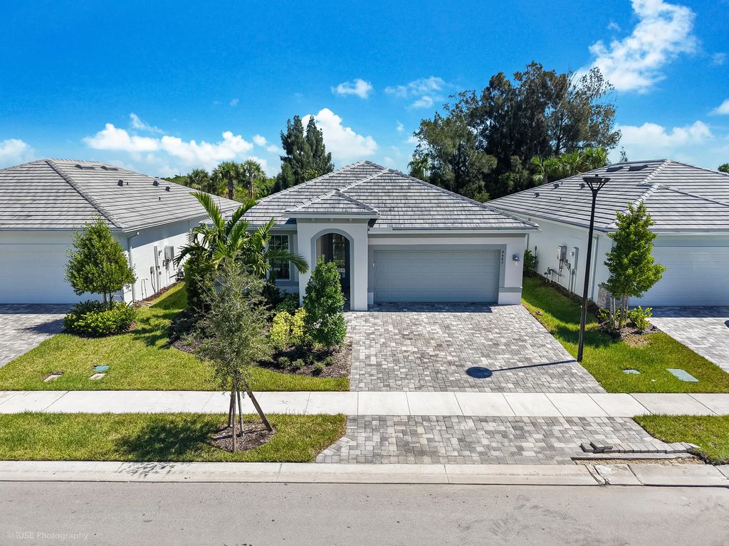8442 Pequod Avenue, Vero Beach