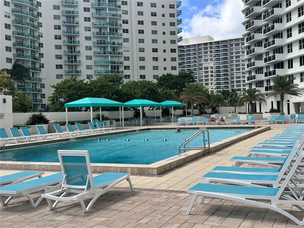 3725 S Ocean Drive #509, Hollywood