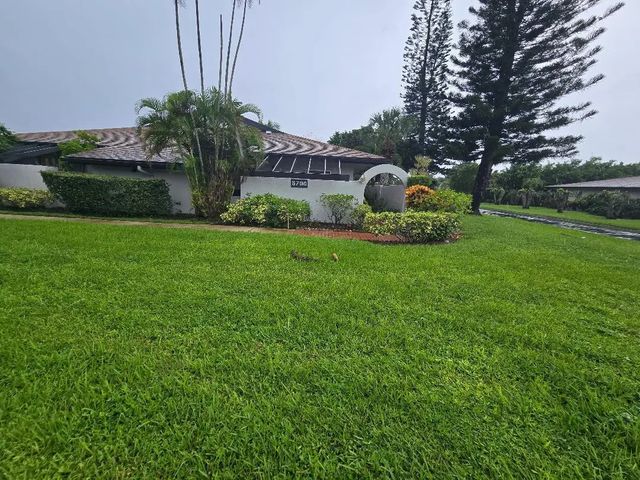 5700 Queen Palm Court #b, Delray Beach