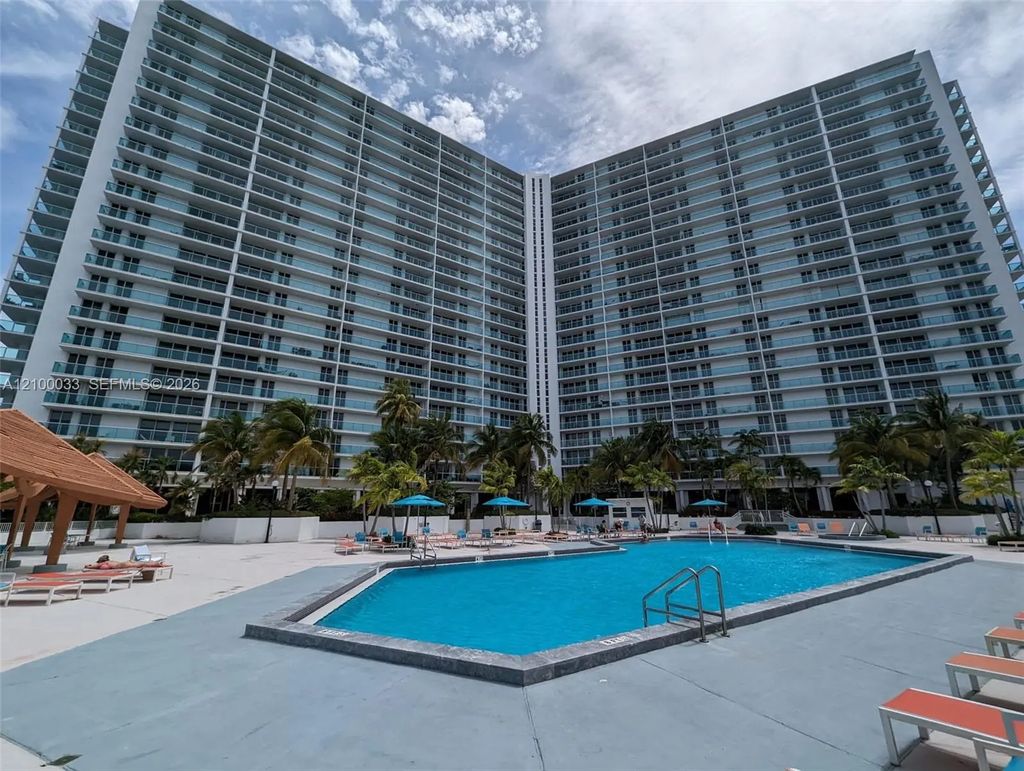 100 Bayview Drive #730, Sunny Isles Beach