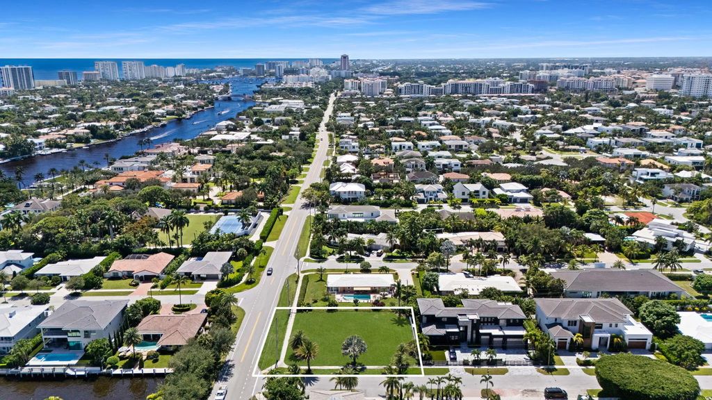 498 Ne 10th Street, Boca Raton