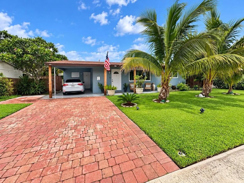 15 Sw 13th Court, Deerfield Beach