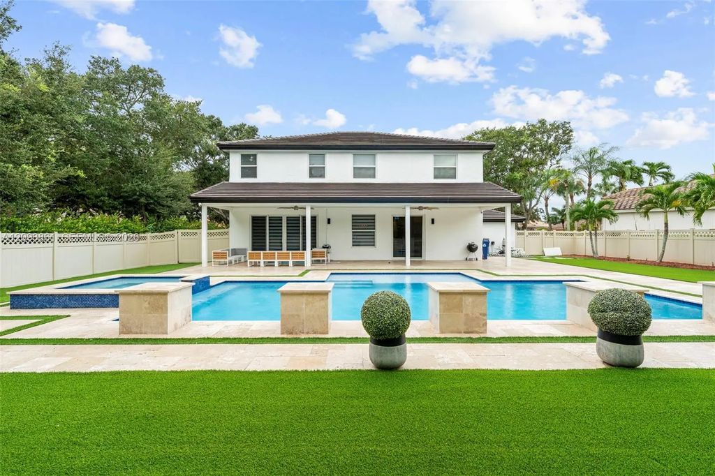 1254 Nw 102nd Way, Coral Springs