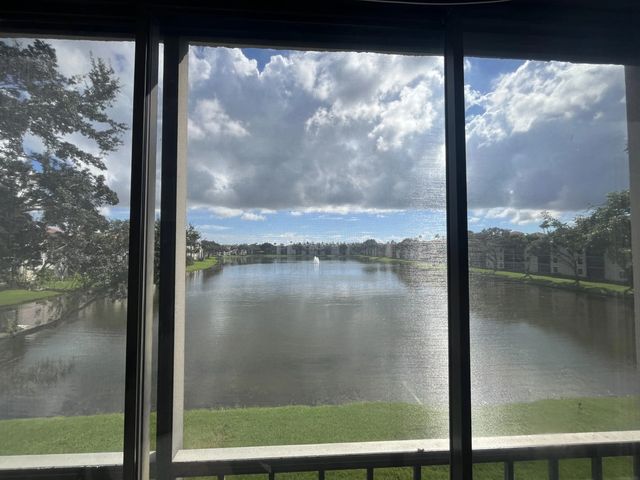 3 of 41 - 6269 Pointe Regal Circle #305, Delray Beach, FL
