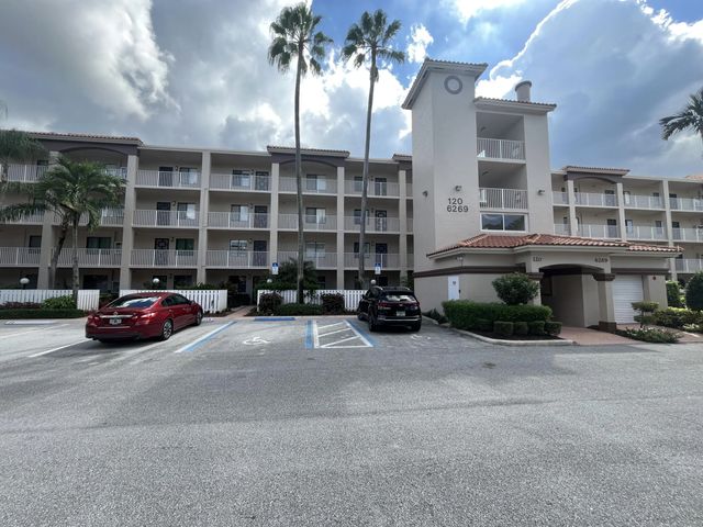 4 of 41 - 6269 Pointe Regal Circle #305, Delray Beach, FL