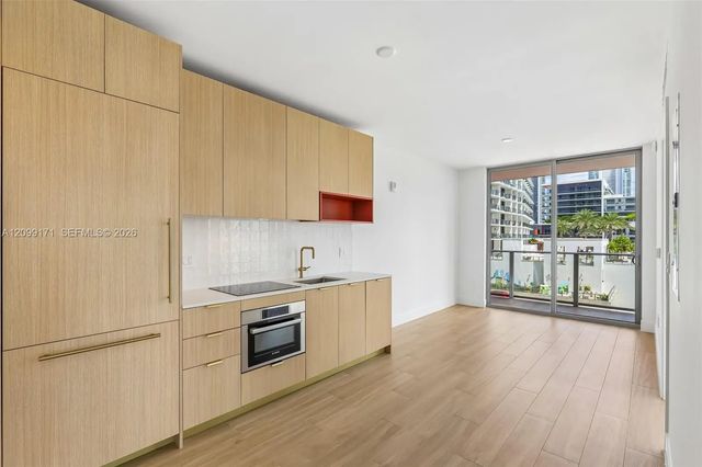 3 of 39 - 90 Ne 32nd Street #701, Miami, FL