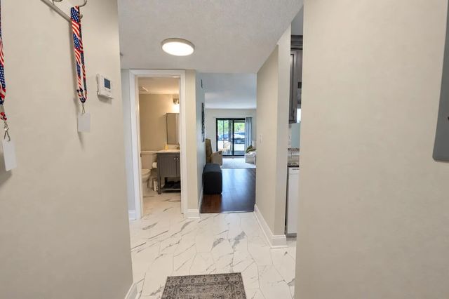 3 of 33 - 7094 Golf Colony Court #103, Lake Worth, FL