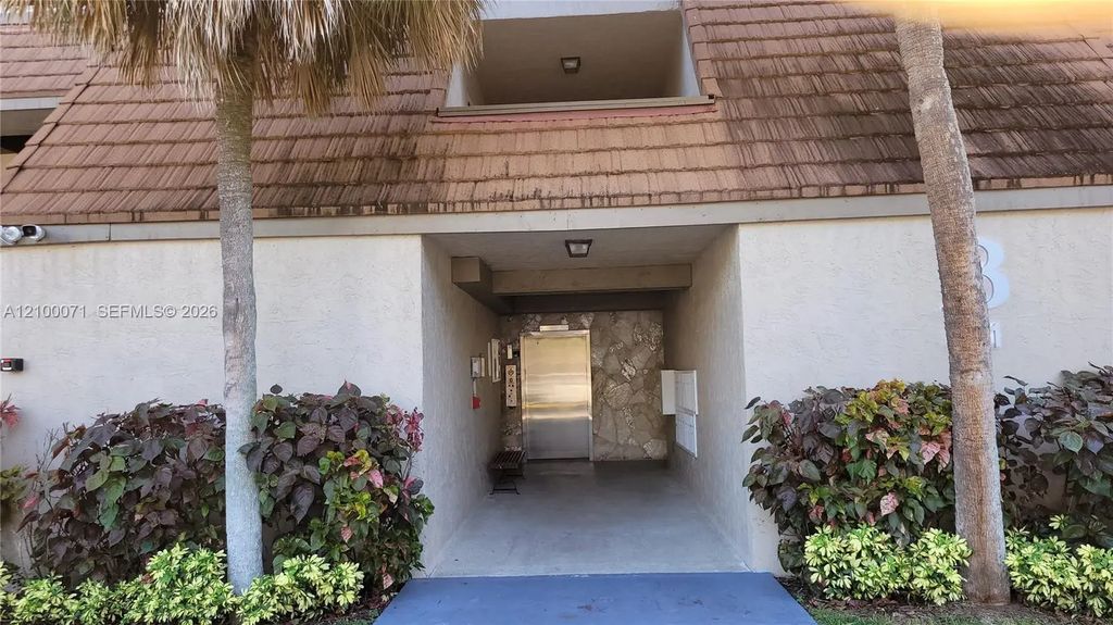 461 Ives Dairy Road #204-2, Miami