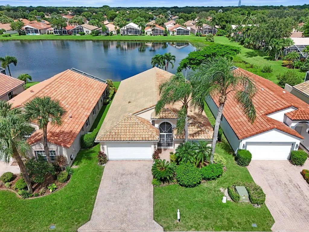 5303 Wycombe Avenue, Boynton Beach