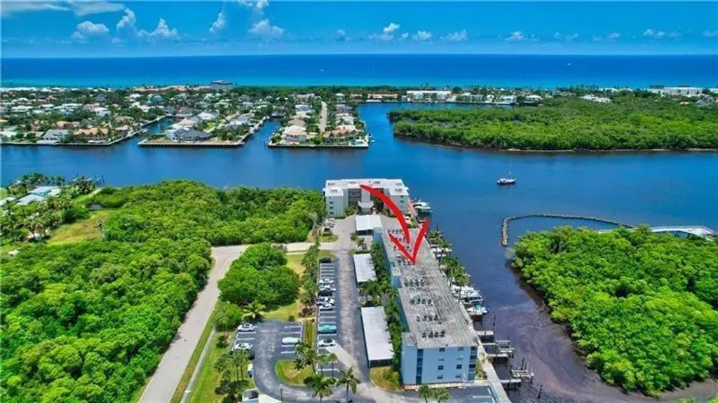 689 Ne 6th Court, Boynton Beach