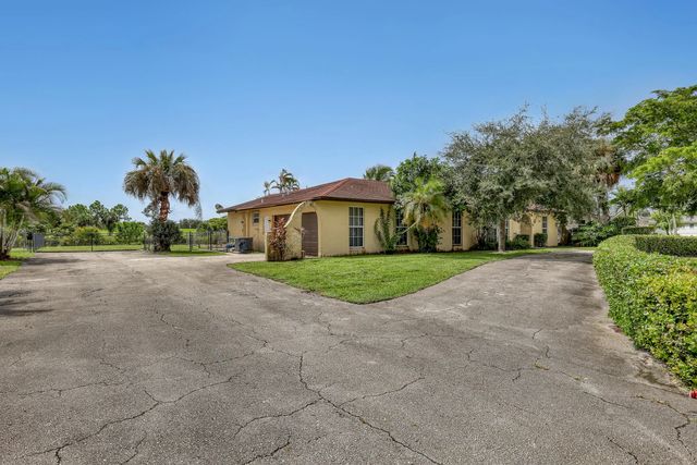 2 of 56 - 110 Meadowlark Drive, Royal Palm Beach, FL