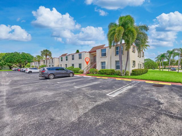 2 of 52 - 9 Willowbrook Lane #107, Delray Beach, FL