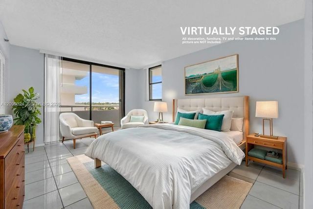 5 of 27 - 6830 Indian Creek Drive #6d, Miami Beach, FL