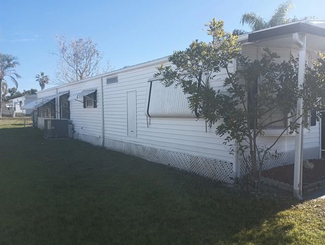 3 of 28 - 12 Universidad Lane, Port St. Lucie, FL