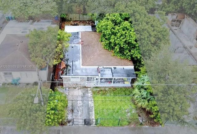 1085 Nw 25th Street, Miami