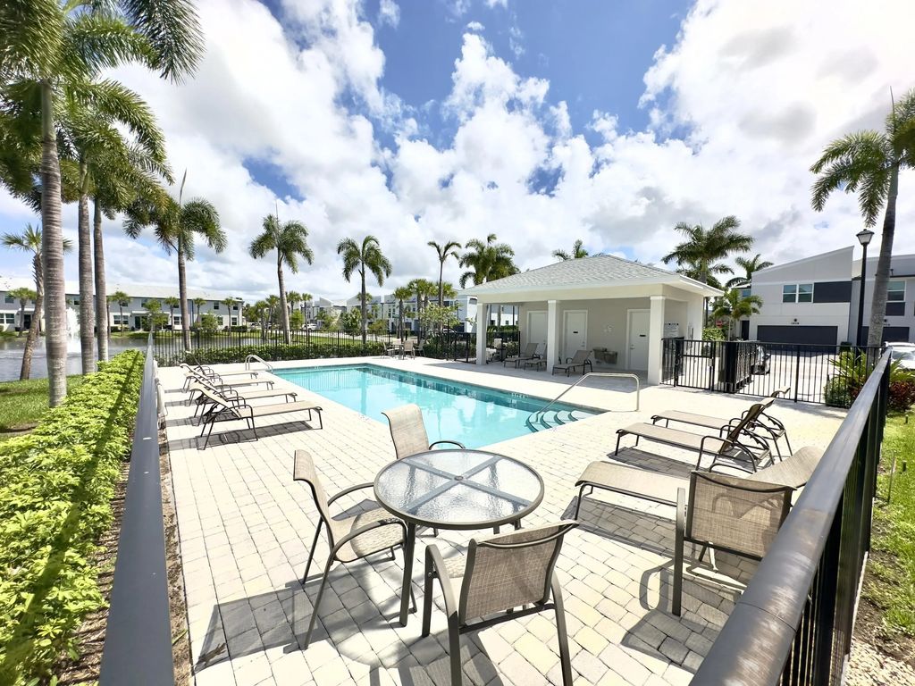 3922 Se Caladium Court, Stuart