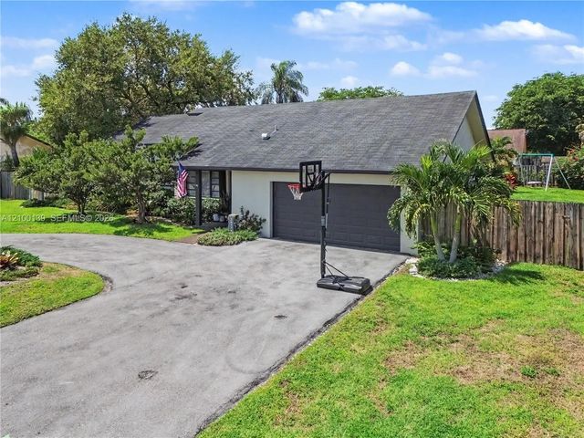 28330 Sw 163rd Avenue, Homestead