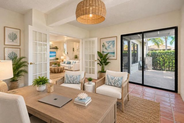 3 of 38 - 370 Prestwick Circle #2, Palm Beach Gardens, FL