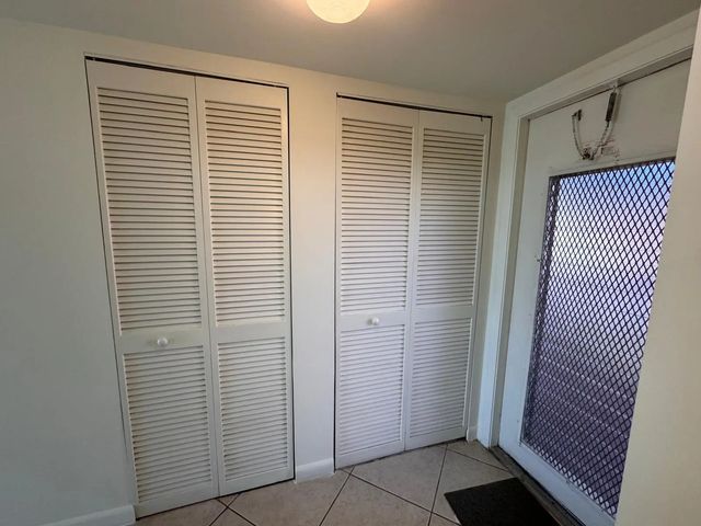 5 of 32 - 9660 Sunrise Lakes Boulevard #202, Sunrise, FL