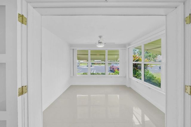 5 of 59 - 1360 Se High Point Way Se #a, Delray Beach, FL