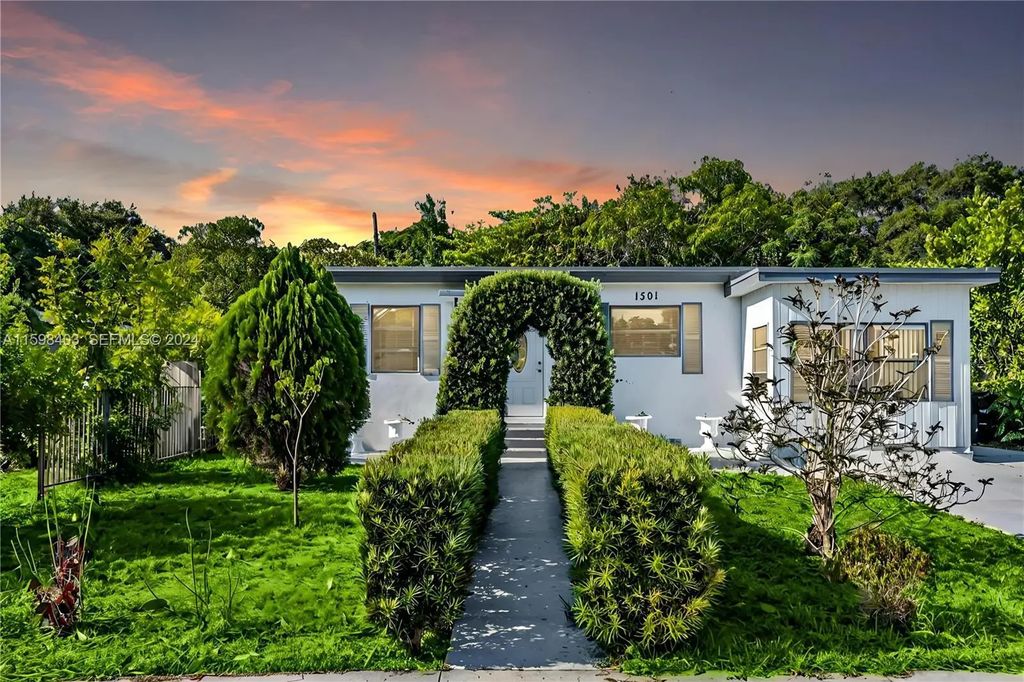 1501 N 18th Avenue N, Lake Worth Beach