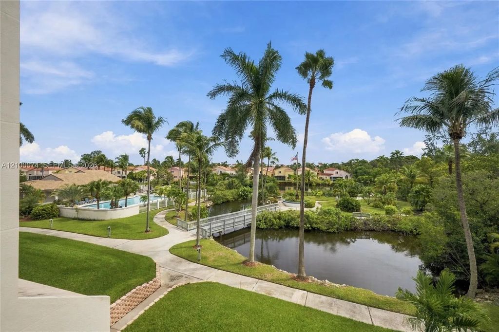 545 Se 12th Street #205, Dania Beach