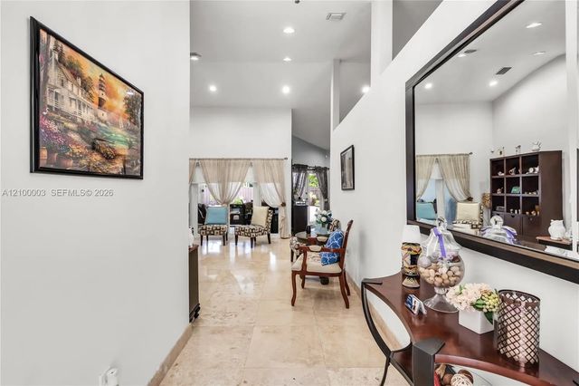 4 of 49 - 16583 Nw 83rd Place, Miami Lakes, FL