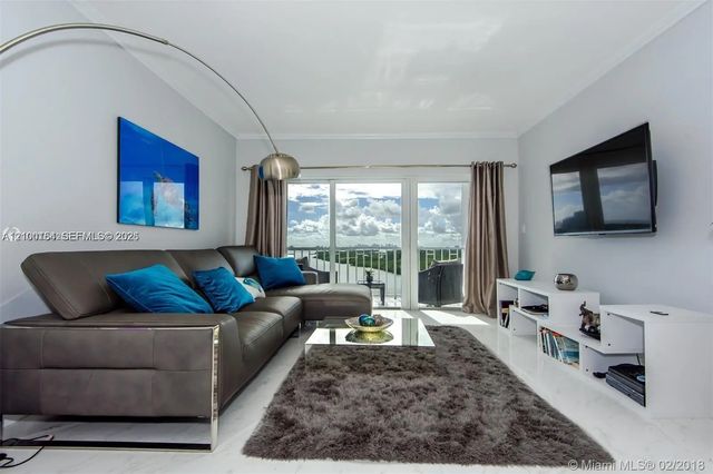 3 of 29 - 300 Bayview Drive #1102, Sunny Isles Beach, FL