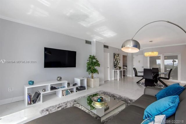 5 of 29 - 300 Bayview Drive #1102, Sunny Isles Beach, FL