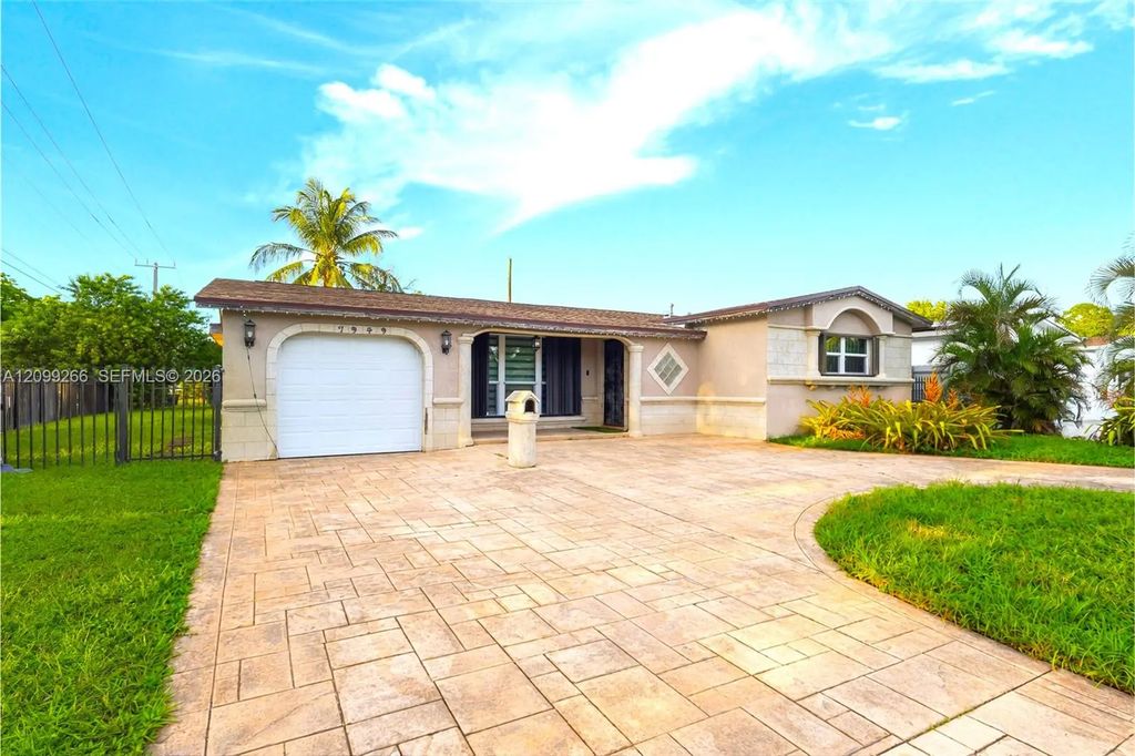 7949 Coral Boulevard, Miramar