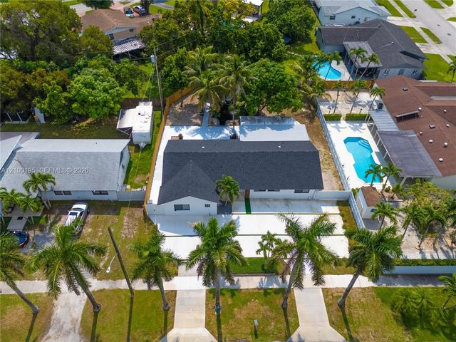 2 of 47 - 10830 Sw 160th Street, Miami, FL