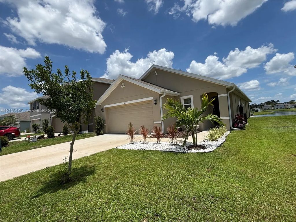 3121 Rock Sound Street, Bradenton