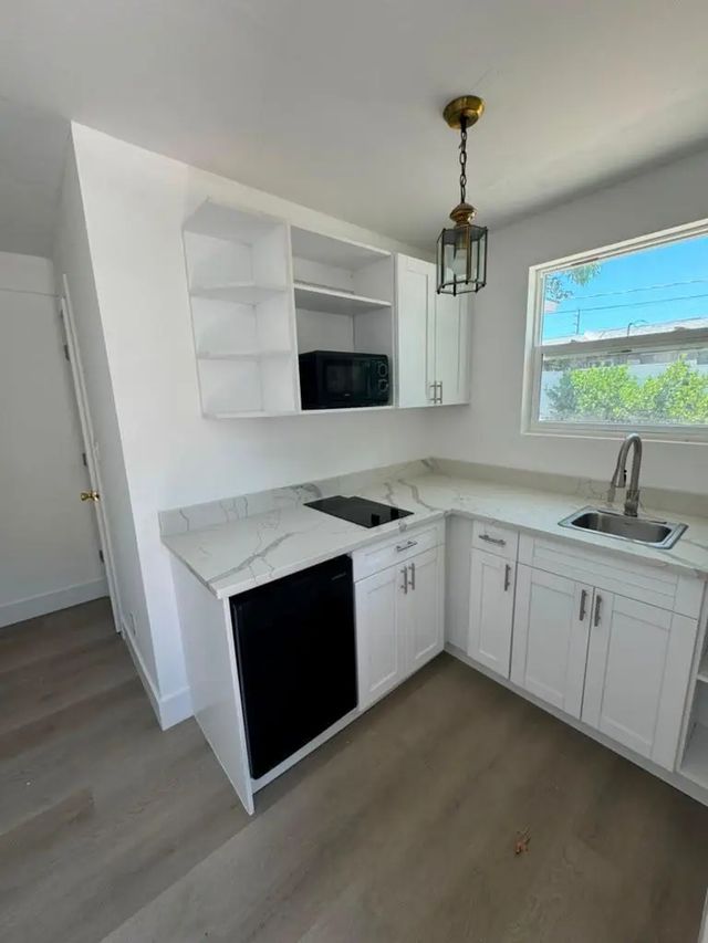 5 of 20 - 330 Cypress Drive, Lake Park, FL