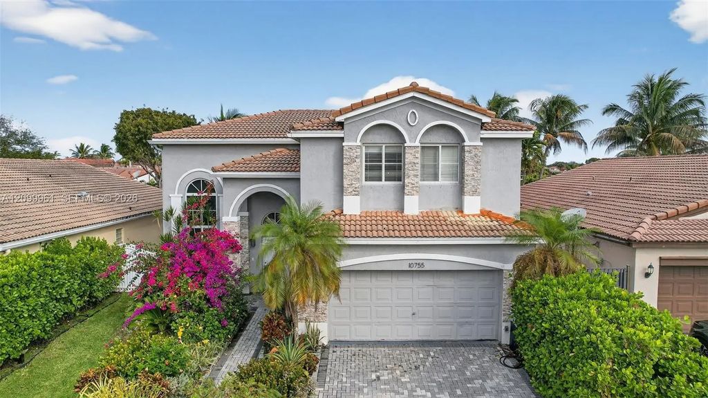 10755 Sw 17th Place, Davie