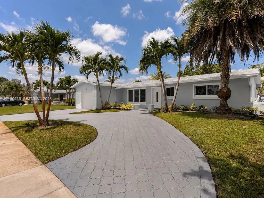 10911 Taft Street, Pembroke Pines