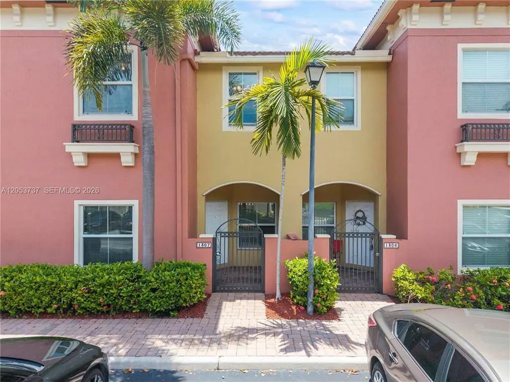 2851 W Prospect Road, Fort Lauderdale