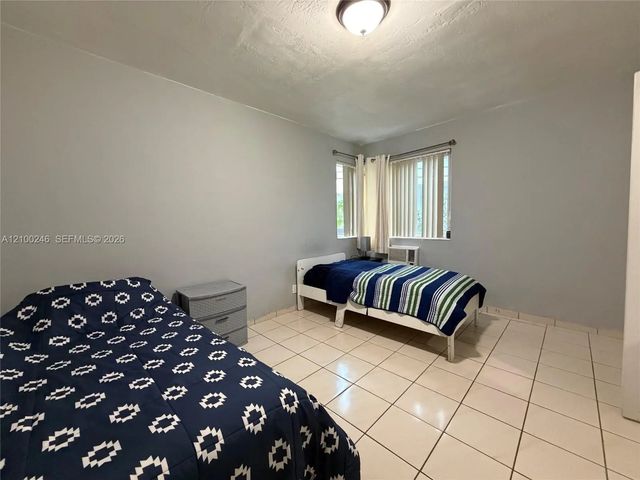 821 Jefferson Avenue #5, Miami Beach