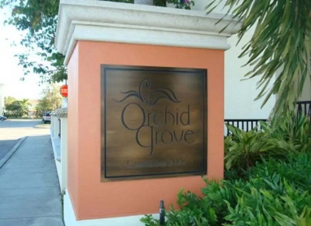 242 Sw 7th Court, Pompano Beach