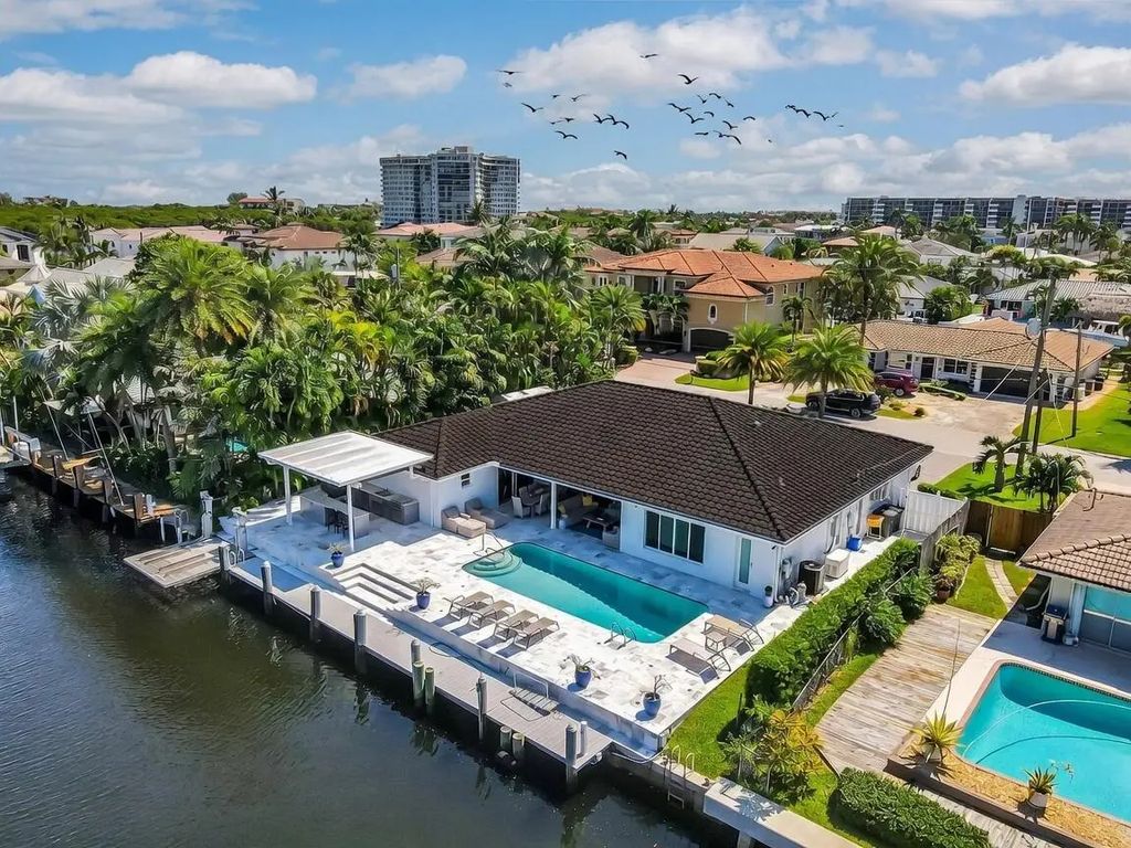 831 Dover Street, Boca Raton