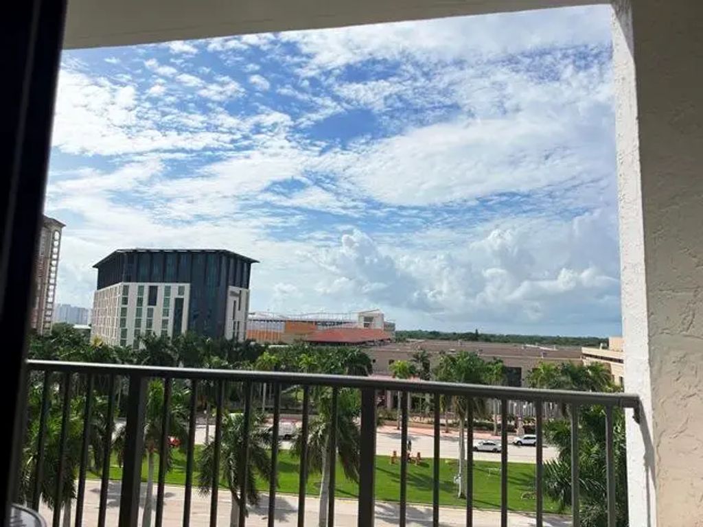 651 Okeechobee Boulevard #603, West Palm Beach