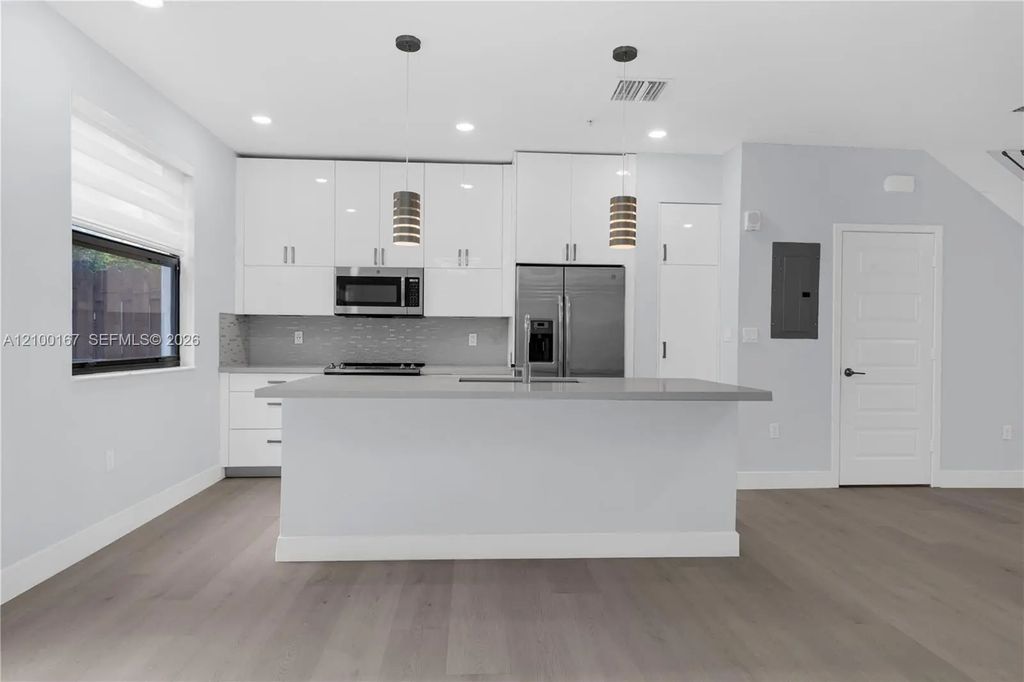 10413 Nw 82nd Street #3, Doral