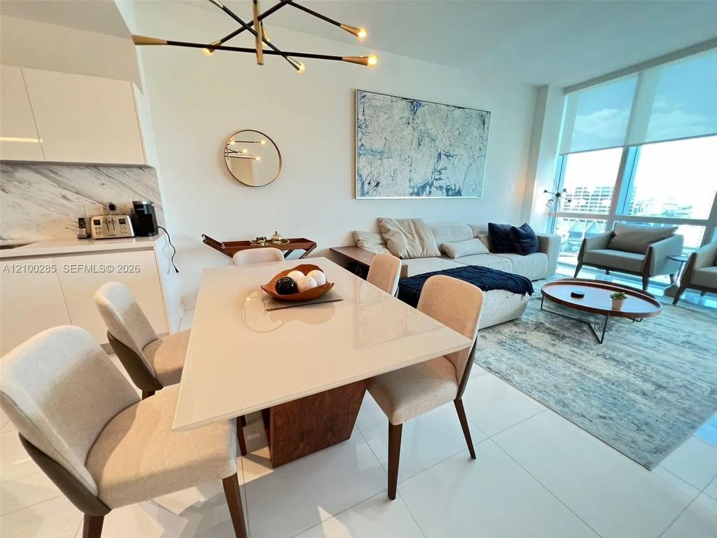 851 Ne 1st Avenue #1906, Miami